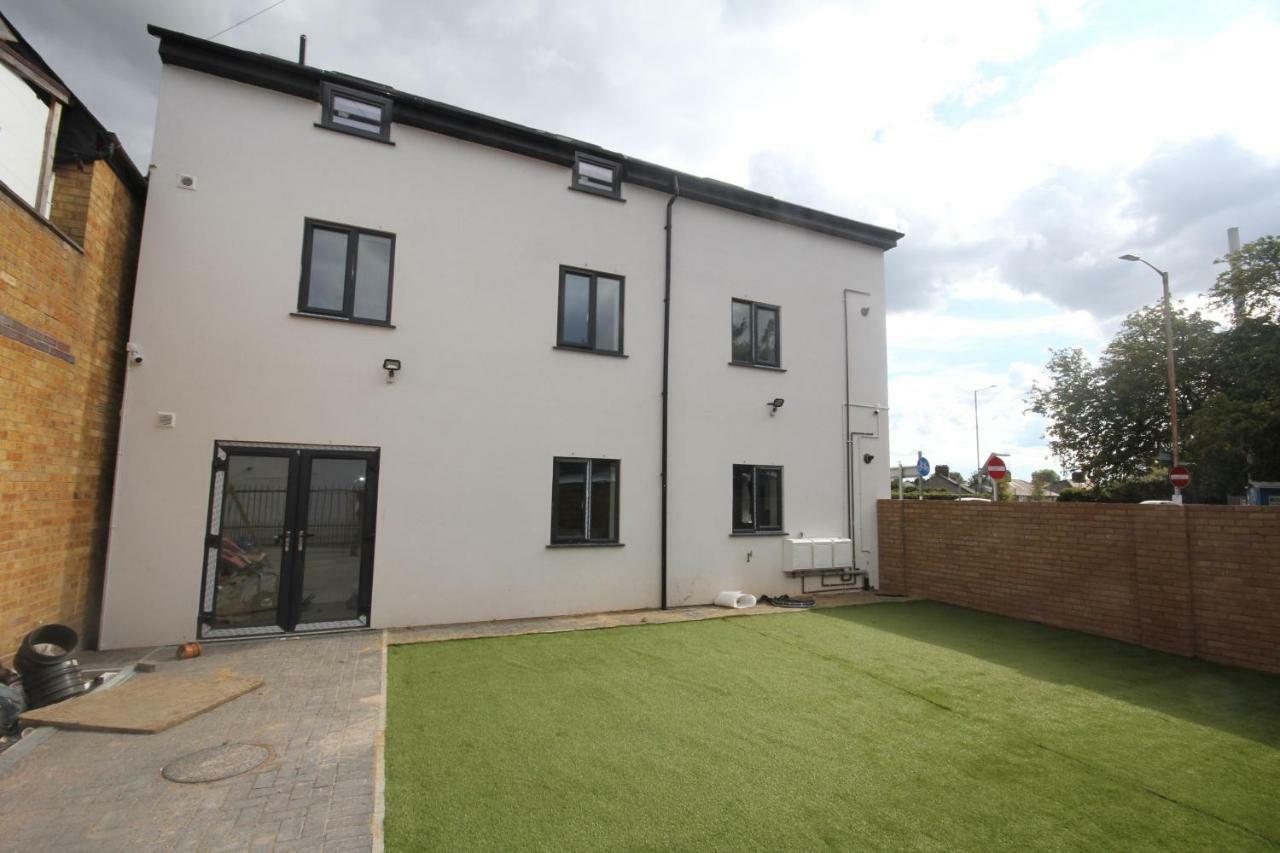 Holden Court Apartments - Apt 3 West Drayton  Εξωτερικό φωτογραφία